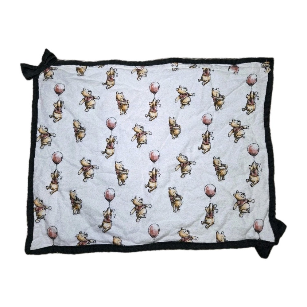 Disney Baby Winnie the Pooh Balloon Lovey Security‎ Blanket Black Trim Nursery